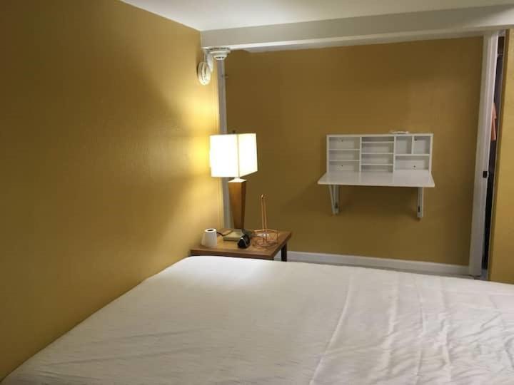 A Cozy At Waikiki Appartement